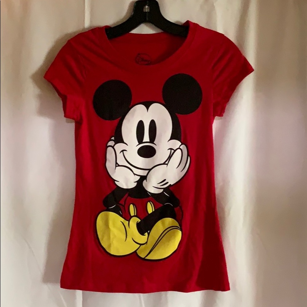 Women’s short sleeve Mickey Mouse shirt Small
